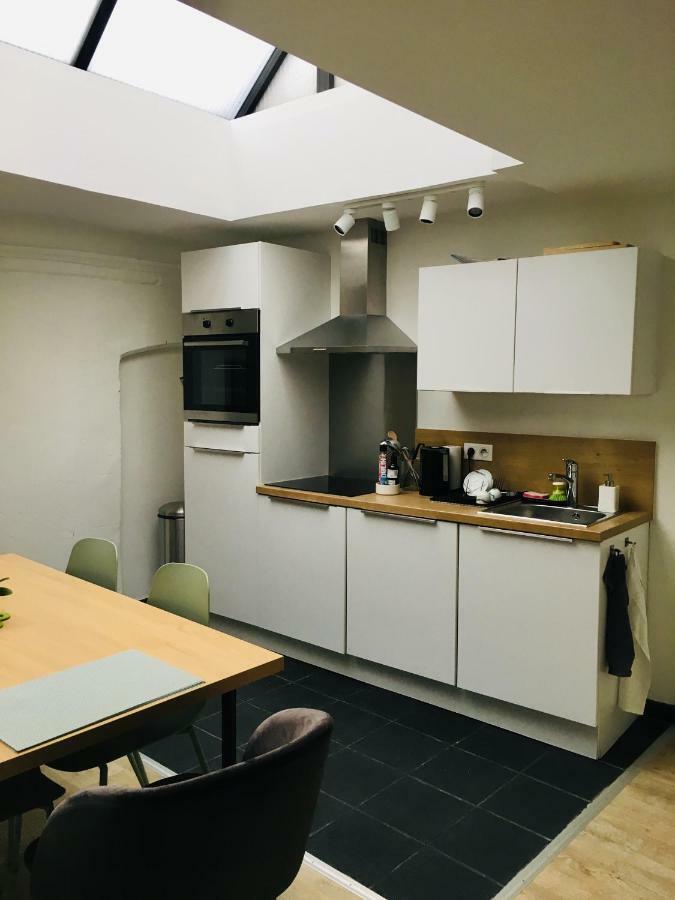 Appartement Heloise, Le Charme Du Vieux-Lille Exterior foto